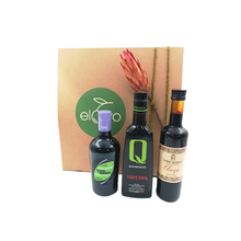 Load image into Gallery viewer, Gourmet Gift Box – Set of Premium Extra Virgin Olive Oils and Arrope (2+1x500ml)
